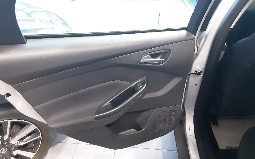 Ford New Shape SORRY SOLD Focus 1.0T 125BHP