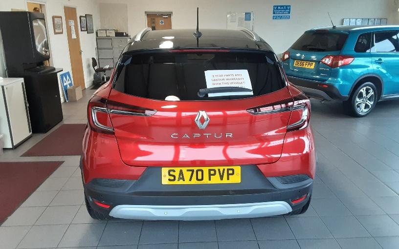 Renault Sorry Sold Captur Red/Black Edition